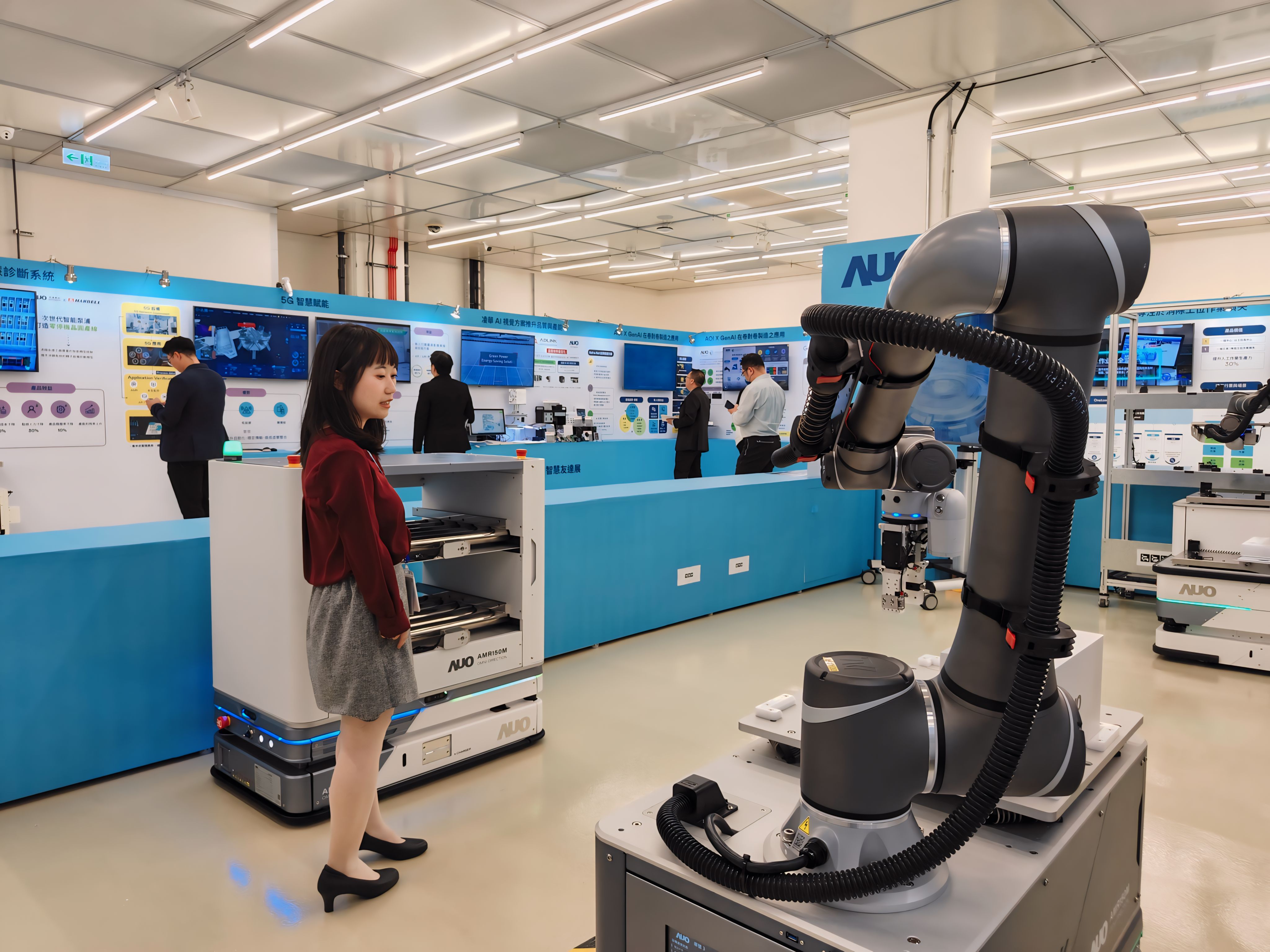 2024智能DB视讯展邀集生态圈伙伴共同参展，从数字应用、净零减碳到能源发展，创造全方位永续商机，携手生态圈伙伴迈向永续未来