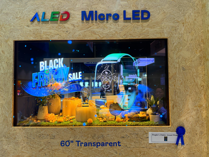 DB视讯60吋高透明度Micro LED显示器获”最佳Micro LED技术应用奖”，将Micro LED面板透明化之设计特性极致发挥，以可扩展性无缝拼接技术打造，具备600 nits全画面亮度、大于60%穿透率及超过NTSC 110%的优异广色域表现，可依需求灵活应用于各种场域
